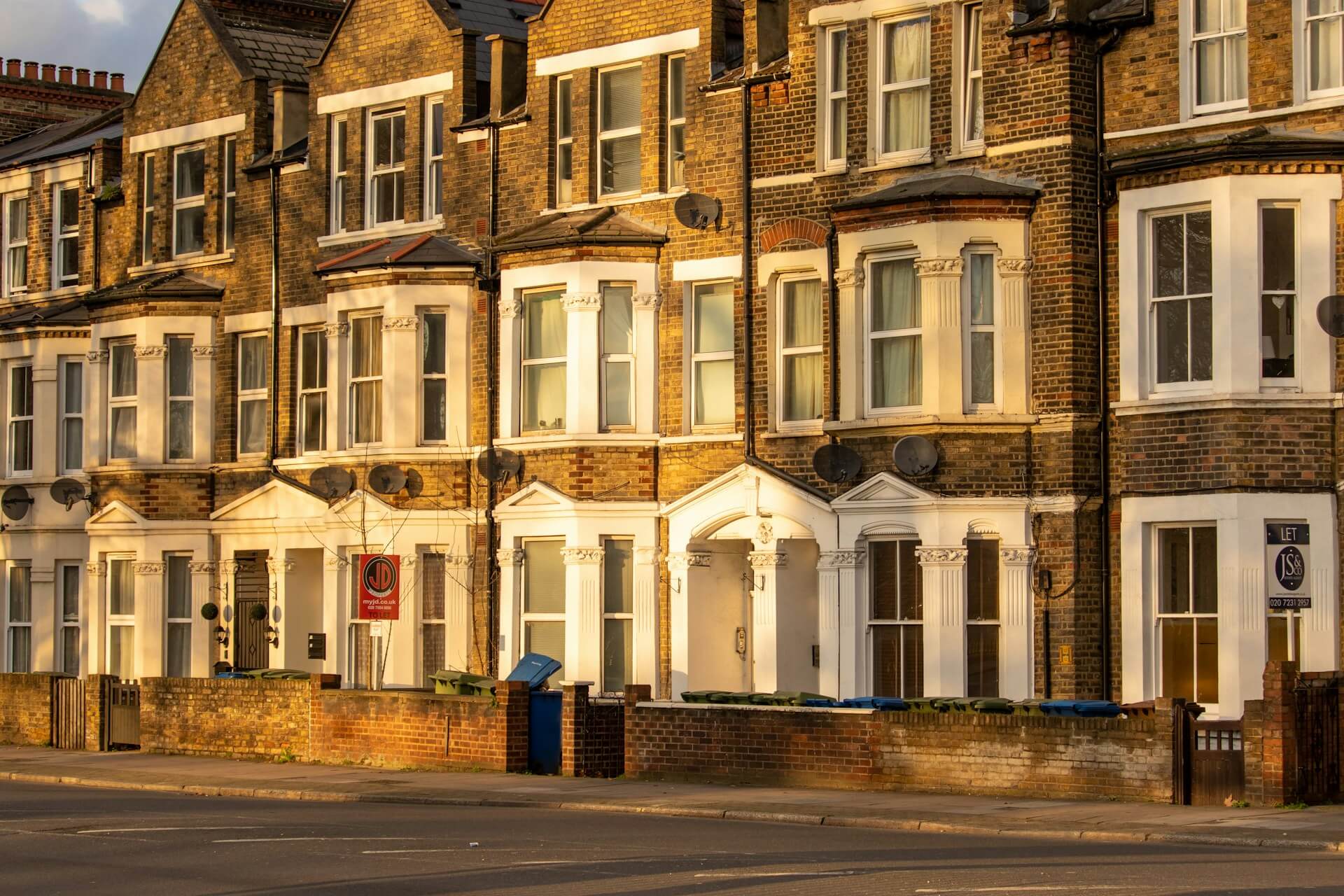 guaranteed-rent-scheme-london-terrace-houses-in-london